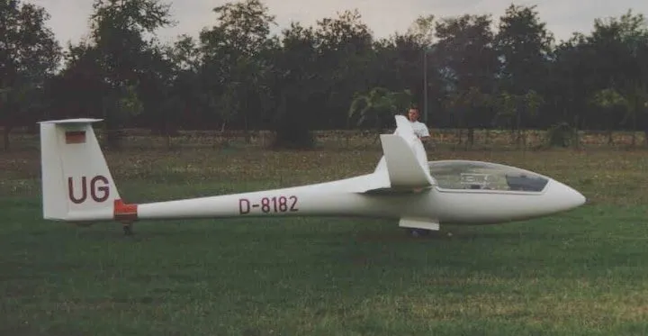LS7 D-8182