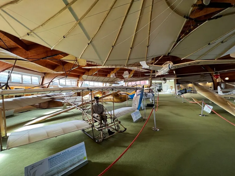 Eingangsbereich des Segelflugmuseums