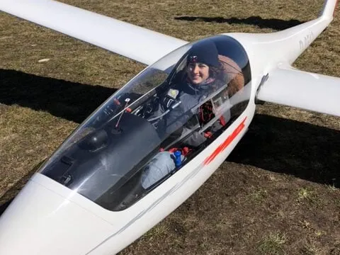 Viel Erfolg, Freude und eine gute Flugsaison!