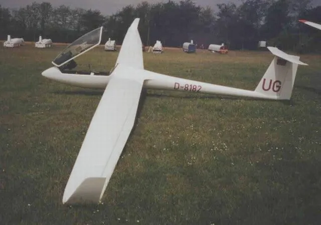 D-8182